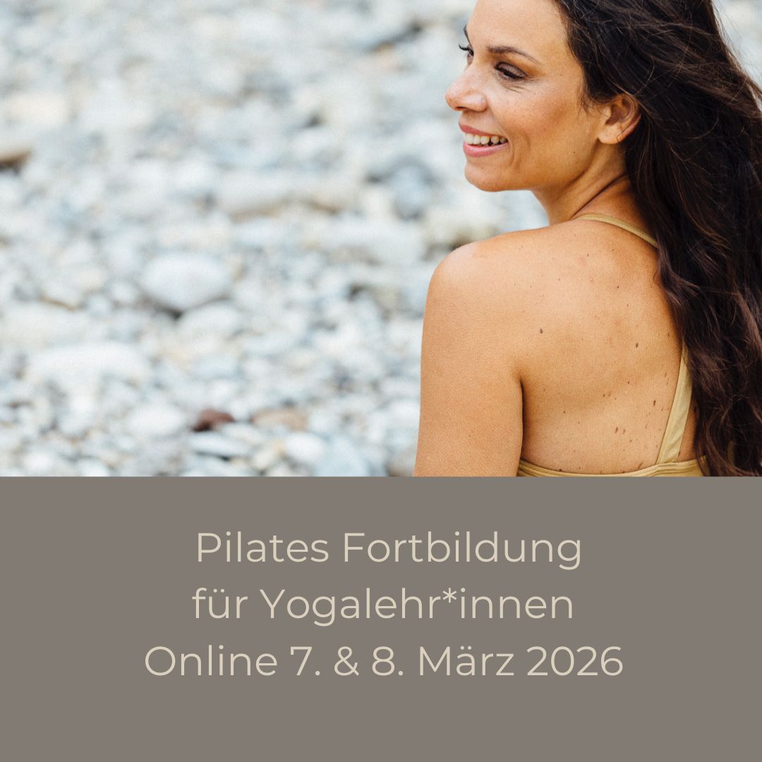 Pilates für Yogalehrer*innen - Online - März 2026